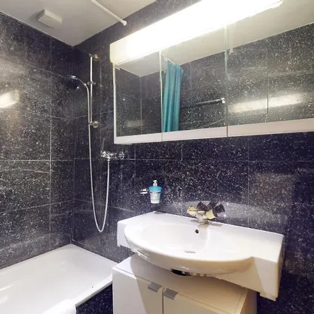 Comfortable Flat In Downtown سيون